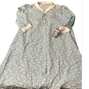 MISS ELAINE ⭐️vintage cotton blend sleepwear